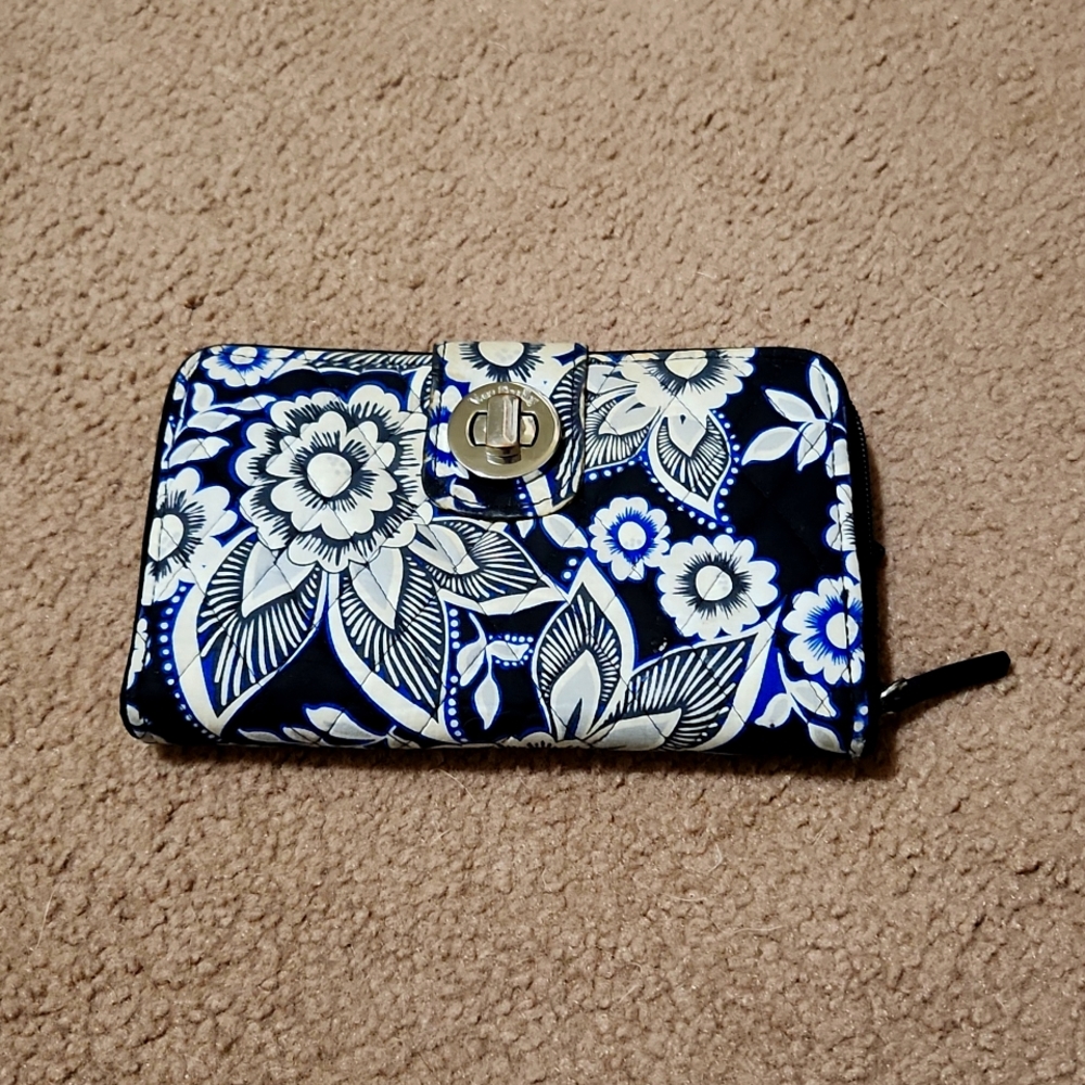 Vera Bradley Turnlock Wallet